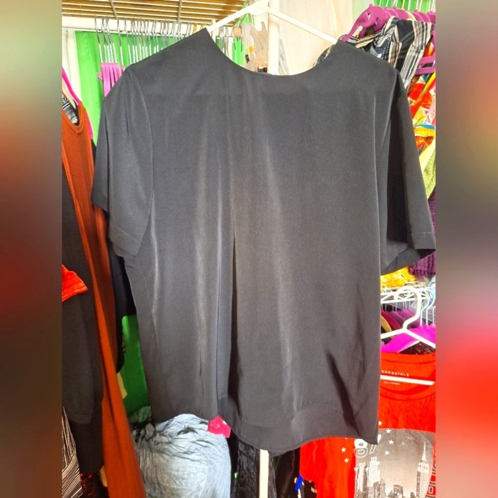 NOTATIONS BLACK SHORT SLEEVE BLOUSE SIZE LARGE